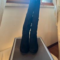 Stivali camoscio neri