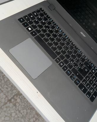 Notebook Acer 15.6 no alimentatore tutto funzionan