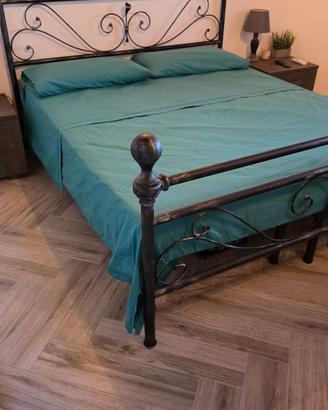 Struttura ferro battuto per letto matrimoniale!