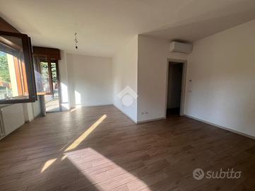 3 LOCALI A TRAVERSETOLO