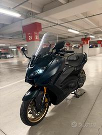 Yamaha Tmax 560 tech 2023