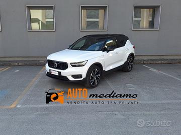 VOLVO XC40 D4 AWD R-design TETTO TAGLIANDI VOLVO U