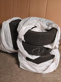 Gomme Termiche 225/45 R17 94V