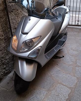 YAMAHA MAJESTIC 125  