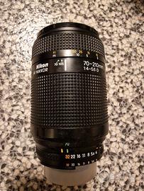 Obiettivo Nikon AF nikkor 70-210mm 1:4-5,6 D