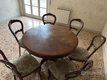 TAVOLO IN LEGNO VETRINA ANGOLARE + SEDIE