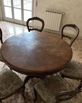 TAVOLO IN LEGNO VETRINA ANGOLARE + SEDIE