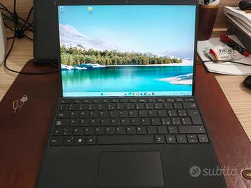 MICROSOFT SURFACE PRO8