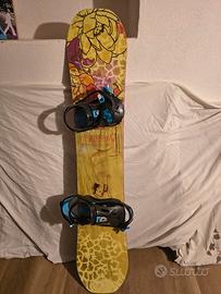 tavola snowboard completa di attacchi 