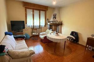 Appartamento di 121 m² con più di 5 locali a Bompo