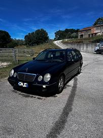 Mercedes classe e 270