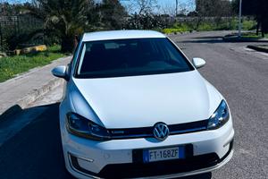 VOLKSWAGEN E-GOLF 2019