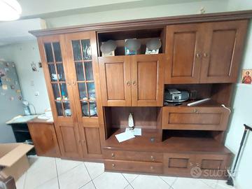 Parete attrezzata arte povera 