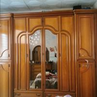 Camera da letto completa in legno massello 