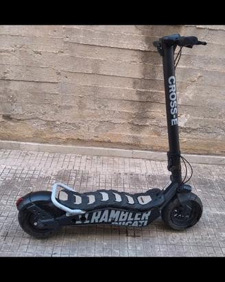 Ducati scambler
