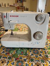 SINGER macchina da cucire, macchina taglia e cuci