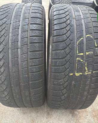 gomme usate 2554519 Winter PIRELLI - PZERO WINTER 
