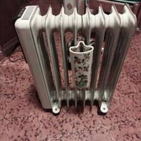 termosifone elettrico   de longhi con ruote