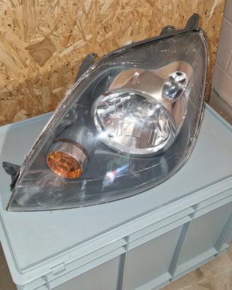 FARO ANTERIORE DESTRO FORD FIESTA V