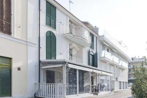 3 LOCALI A ROSETO DEGLI ABRUZZI