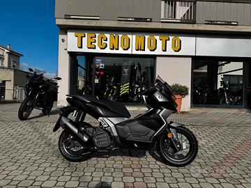 Voge Sfida SR2 200 ADV * finanziamento