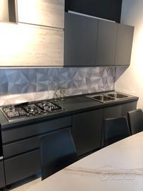 Cucina nuova in svendita  lineare