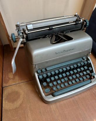 Macchina da scrivere Remington vintage anni '60