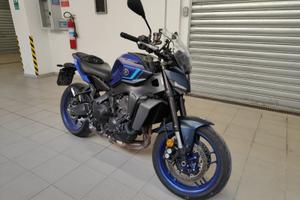 Yamaha MT-09 Y-AMT – Icon Blue | Pari al nuovo |
