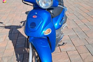 Kymco People 50