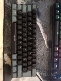 Tastiera meccanica 60% Rgb