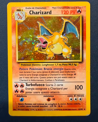 Pokemon Charizard 4/102 Set Base ITA