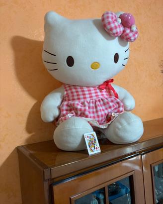 Hello kitty gigante