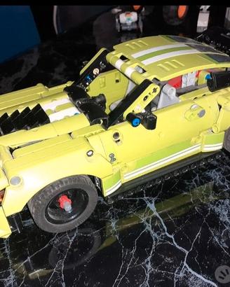 Lego technic Ford Mustang