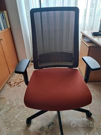 Poltrona da scrivania Axis nuova