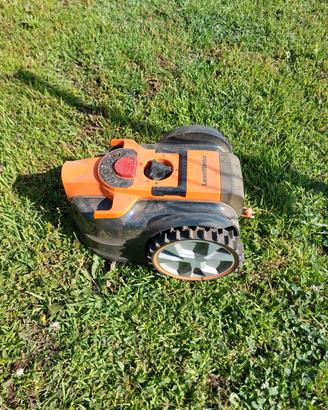 robot taglia erba lawnmaster