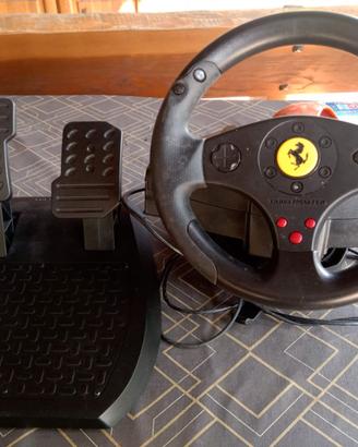 Volante Thrustmaster Ferrari GT experience