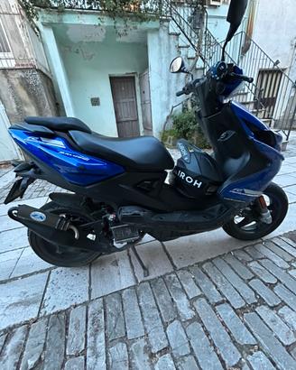 Yamaha Aerox 2018