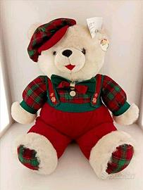 ORSO   DI  GRANDI DIMENSIONI