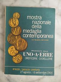 Libro "Mostra medaglia contemporanea - Arezzo 1964