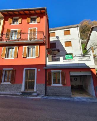 CASA RIMODERNATA E PRONTA DA VIVERE