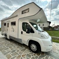 Camper 7 posti Riviera GT