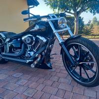 Harley-Davidson Softail Breakout - 2015