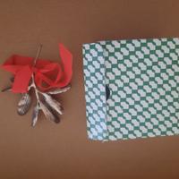 Oggetto metallo ramoscello ulivo 9 cm