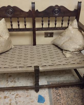 Salottino in Stile Rinascimentale - in legno e mid