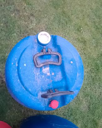 fusti in plastica da LT 60