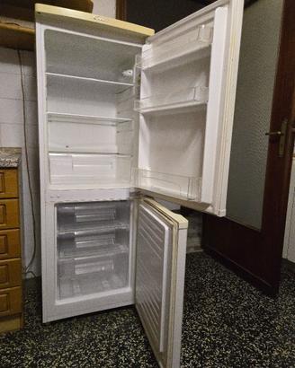 Frigo con freezer