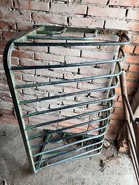 Rastrelliera per fieno