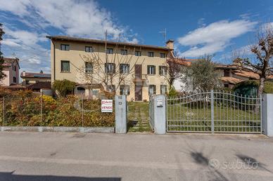 Villa bifamiliare Cordovado [537VRG]