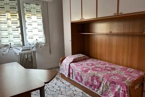 Disponibile camera per studentessa, docente, ulss