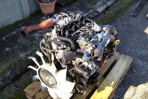 Isuzu motore RZ4EE6R-T e cambio MVC M0J01 e ricamb